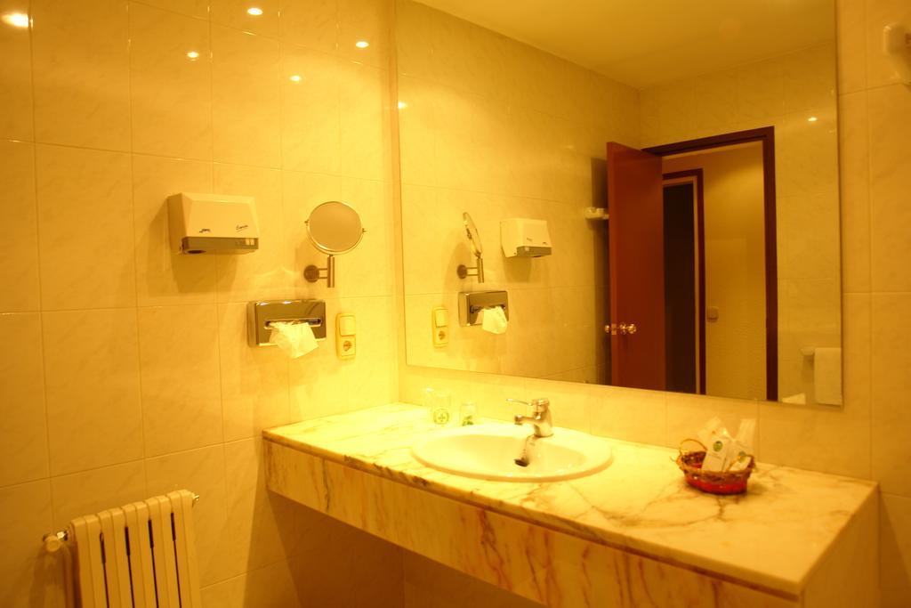 Hotel Roc Del Castell Canillo Exterior photo